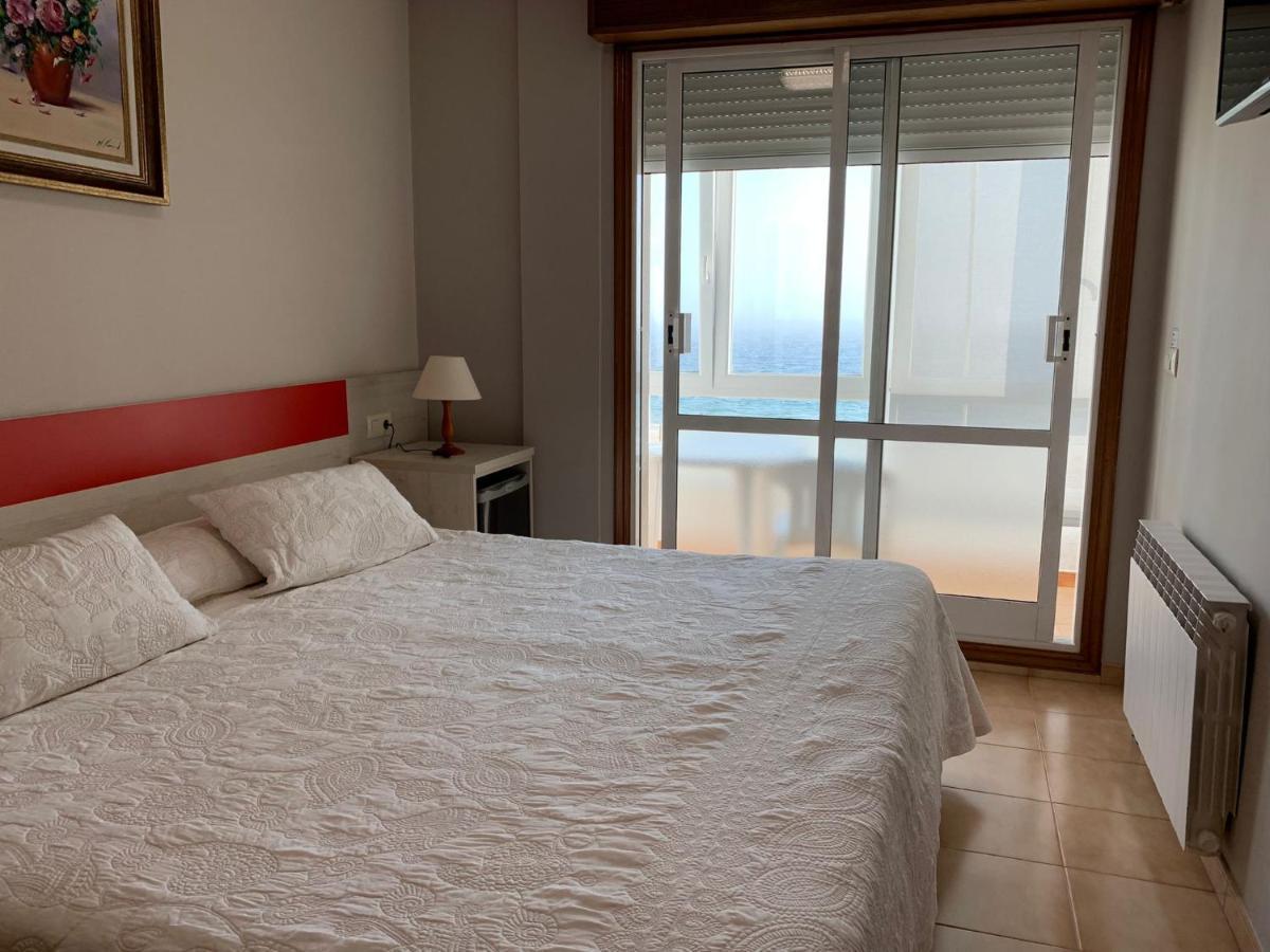 Hotel Playa Cangas do Morrazo Esterno foto